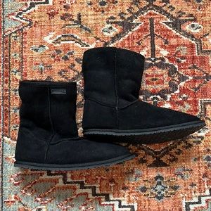 LIKE NEW Zeazoo Dingo barefoot boot, size 39 (womens 8-8.5)